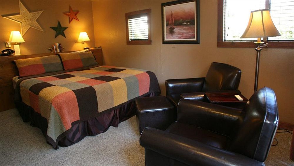 Inn On The Russian River Monte Rio Екстериор снимка
